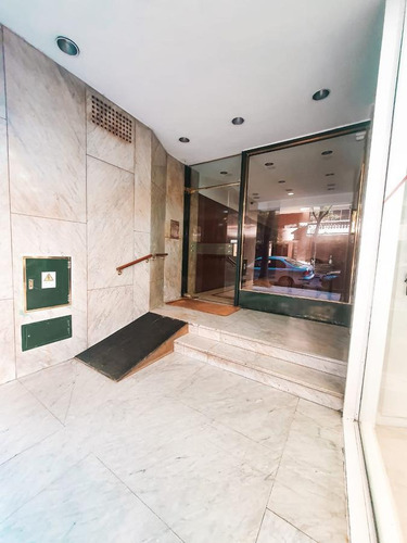 Imagen 3 de 27 de Venta Departamento 3 Ambientes A Refaccionar Con Balcon Corrido Y Patio