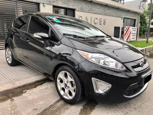 Ford Fiesta Kinetic Design 1.6 120cv Titanium Año 2012 Nuevo