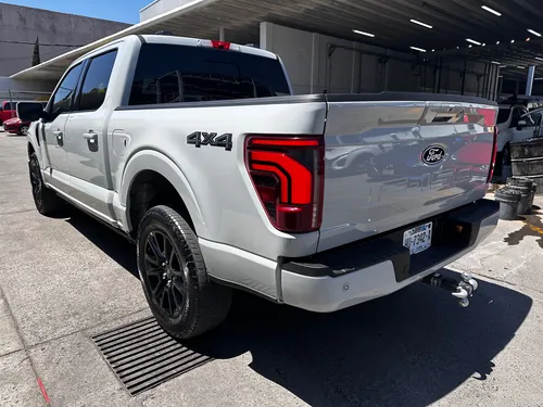 Ford Lobo 3.5 Doble Cabina Platinum 4X4 At