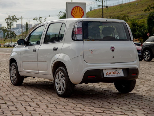 Imagem 4 de 15 de Fiat Uno Attractive 1.0 Fire Flex 8v 5p 2020/2021