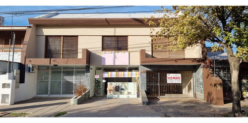 Se Vende Casa Centrica Con 2 Locales - La Calera - Cordoba