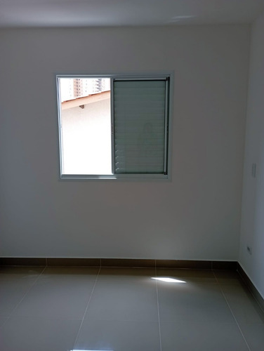Imagem 4 de 9 de Casa Com 2 Dormitórios De Condomínio - Fl05