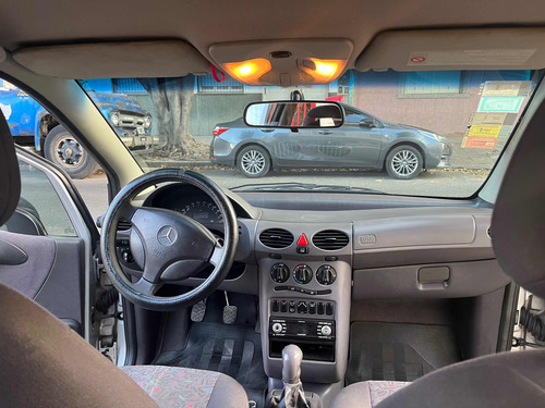 Imagen 10 de 15 de Mercedes-benz Clase A 2005 1.6 A160 Classic Manual Permuto