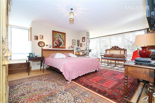 Departamento En Venta De 3 Dorm. En Las Condes