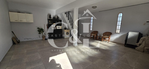 Venta Casa En Villa Del Lago. Apta Crédito