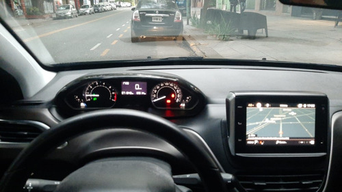 Peugeot 2008 1.6 Thp Sport