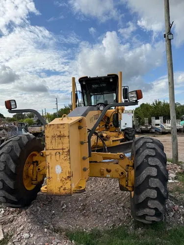 Motoniveladora Volvo G940 Año 2010
