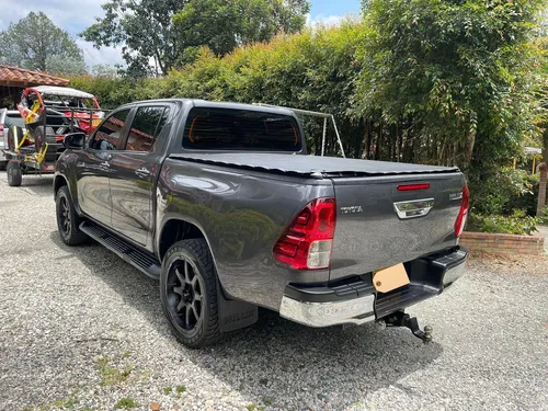 Toyota Hilux 2.4l