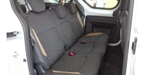 Imagen 11 de 14 de Renault Kangoo 1.5 Dci Stepway A F