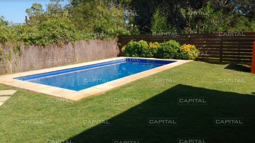 Linda Casa En Venta En La Barra Cerca De La Playa -ref:30259