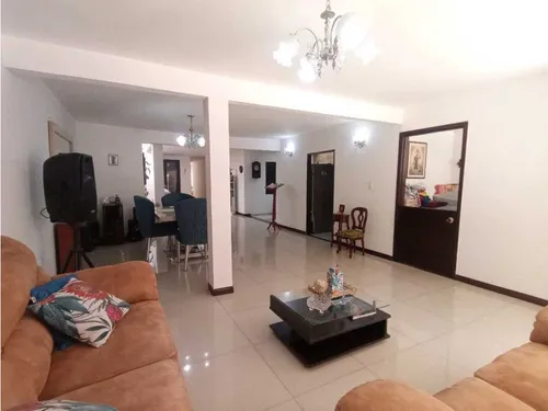 Se Vende Casa Independiente Un Nivel + Terraza En Mayapan Las Vegas