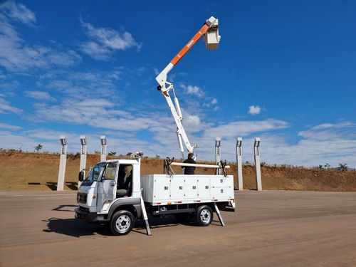 Imagem 10 de 15 de Volkswagem 5-150 4x2 Ano 2015 Linha Viva (cnh -b )