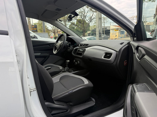 Chevrolet Onix 1.0 MPFI LT 8V FLEX 4P MANUAL