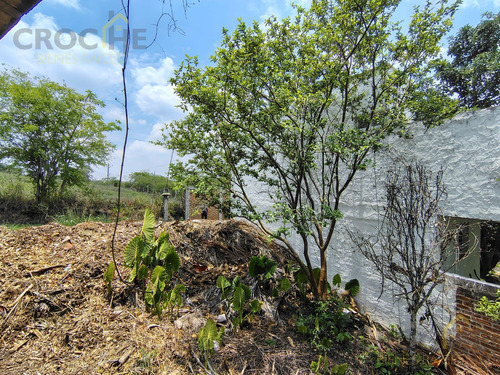 Terreno En Venta Con Construcción En Comunidad El Chico, Emiliano Zapata, Veracruz