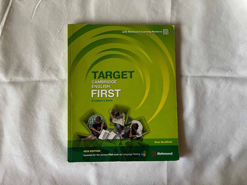 Target First Richmond Students Y Workbook Usados -flores