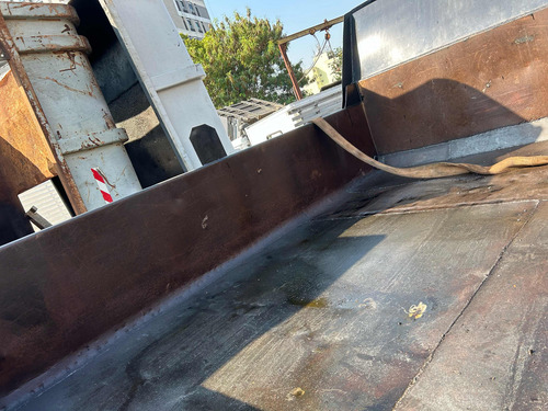 Caçamba Basculante 5m3 Toco Reformada