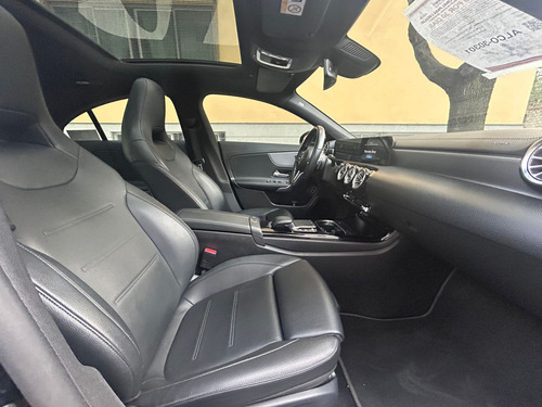 Mercedes-Benz Clase CLA 1.6 200 Cgi Sport At