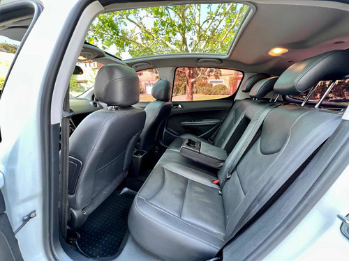 Imagen 8 de 25 de Peugeot 308 2019 1.6 Feline Hdi 115cv Tope De Gama = A Nuevo