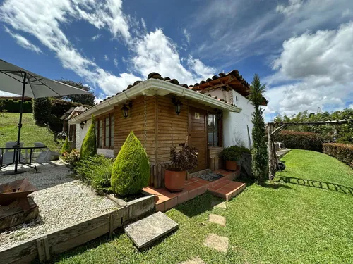 En Venta Finca Con Gampling En Guarne Antioquia, En Vereda Toldas