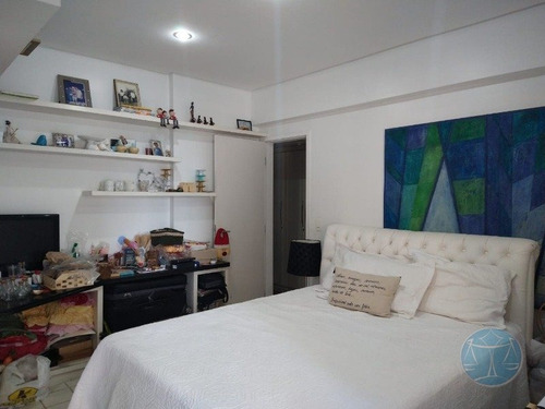 Imagem 14 de 15 de Vista Mar / 4 Suites / Petropolis - V-9250