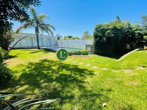 Disfrutable Casa En Alquiler De Temporada Atlántida Con Piscina Climatizada, Frente Al Mar!