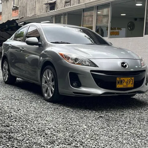 Mazda 3 Mt 1.6 Cc 2014** Marca: Mazda 3 Línea O Versión: