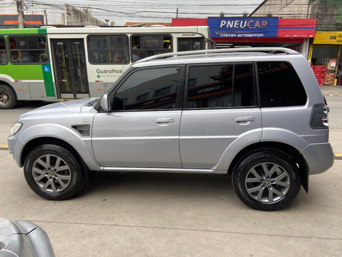 Mitsubishi Pajero TR4 2.0 4x2 Flex Aut. 5p