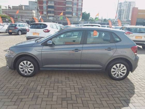 Imagem 8 de 9 de Volkswagen Polo 1.0 Mpi Total Flex Manual