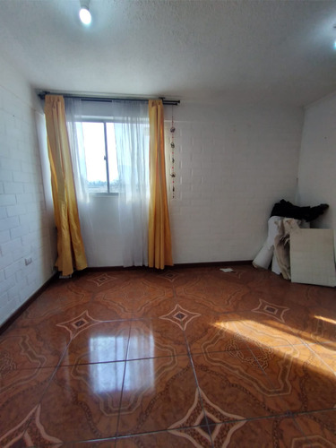 Venta Departamento De 2 Pisos En La Pintana