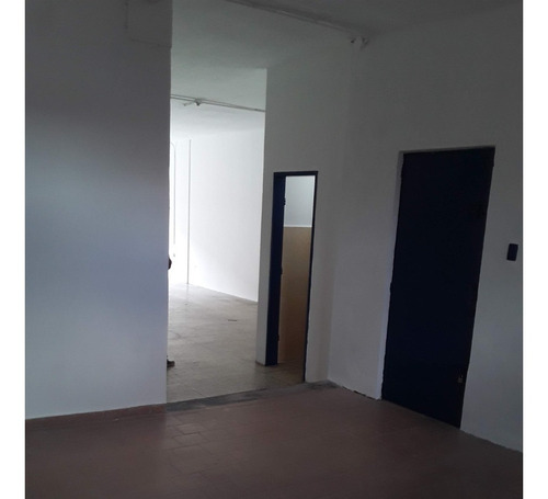 Imagen 5 de 8 de Local Comercial Edificio Central L12 Sector La Candelaria