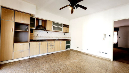Casa 4 Amb Cochera Pileta Castelar Norte Permuta