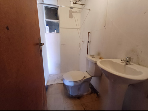 Casa En Venta, A Pasos Del Cesfam, Molina-maule