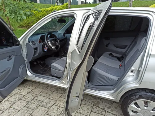 Suzuki Alto 0.8 Std
