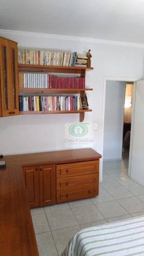 Imagem 15 de 22 de Embaré, À 1/2 Quadra Da Praia E Av. Epitácio Pessoa. Amplo Apto C/ 168,00 M2 - Santos - Ap4684