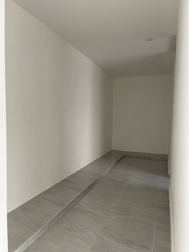 Casa En Venta En Dzityá Mérida, De Dos Plantas Con 4 Habitaciones Y Alberca