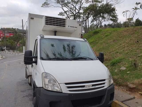 Imagem 2 de 6 de Iveco Daily 35s14