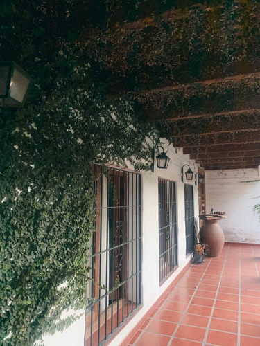 Imagen 10 de 30 de Villa Warcalde - Excelente Propiedad - Todos Los Servicios