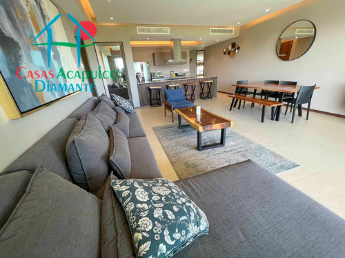 Cad La Isla Fiji Q6. Terraza Con Vista A Las Albercas Y Áreas Comunes