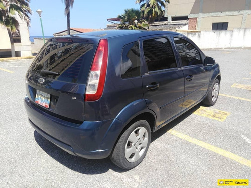 Ford Fiesta Max Sincronico
