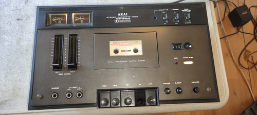 Deck Casetera Simple Akai Cs-34d 220 Japan Enciende Areparar (Usado)
