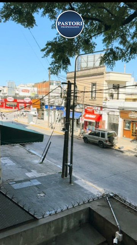Venta Urgente!! Departamento 2 Amb C/ Cochera A Mts Av. Maip