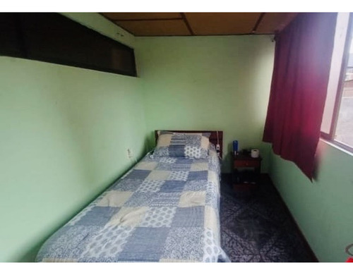 Vendo Casa Con Local Comercial En Calbuco, Sector Norte De L
