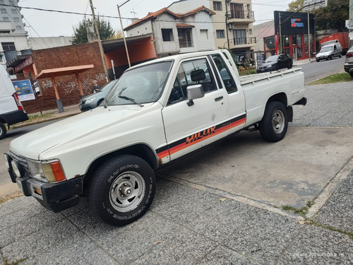 Toyota Hilux 2.4 S/cab 4x2 D