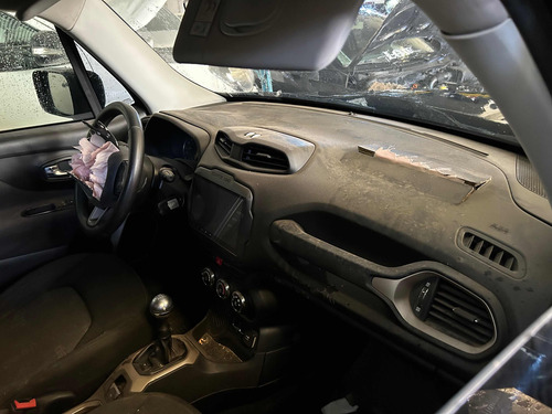 Imagen 20 de 25 de Ford Focus 1.8 N 5ptas Chocado Poco Funcionando
