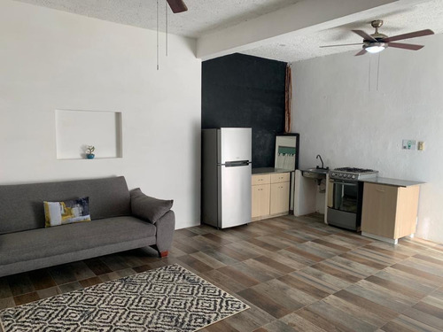 Estudio En Renta En Av Huayacan Atras Del Super Akki