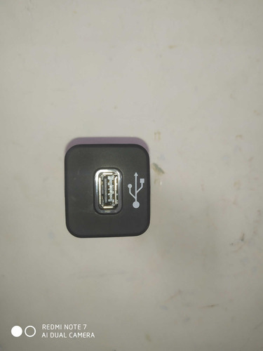 Porta Usb Traseira Fiat Toro