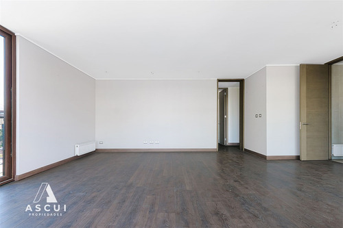 Departamento En Venta De 3 Dorm. En Lo Barnechea