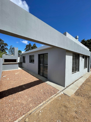 Imagen 3 de 9 de Construcción / Casas Tradicional / Steel Framing / Isopanel.
