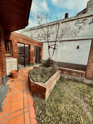 Imagen 28 de 30 de Excelente Casa Con Piscina En Venta - Lomas De Zamora