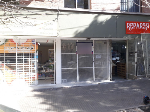 Alquilo Local Bº General Paz. Ovidio Lagos 409